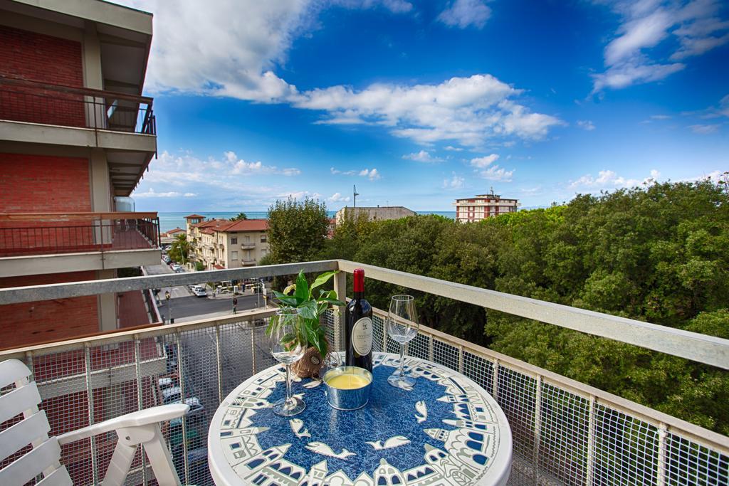 Versilia Residence Lido di Camaiore Kültér fotó